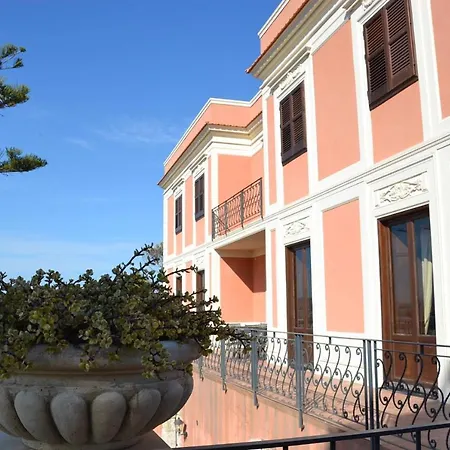 Relais Giuliana Hotel 4*