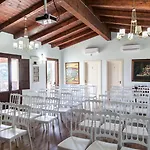 Relais Giuliana Hotel
