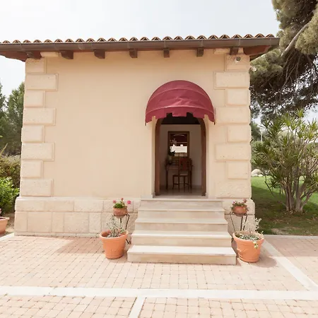 Relais Giuliana Otel